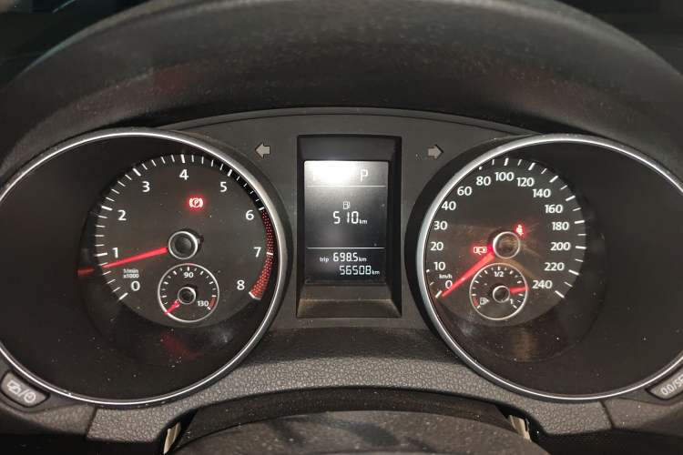 Used Volkswagen Golf 2012 1.4 TSI Automatic Comfort Edition Instrument Cluster