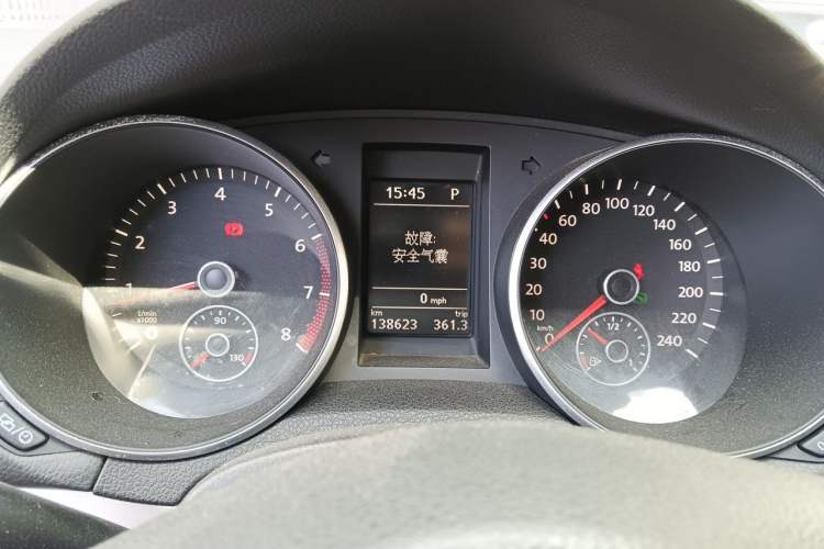 Used Volkswagen Golf 2012 1.4 TSI Automatic Comfort Edition Instrument Cluster