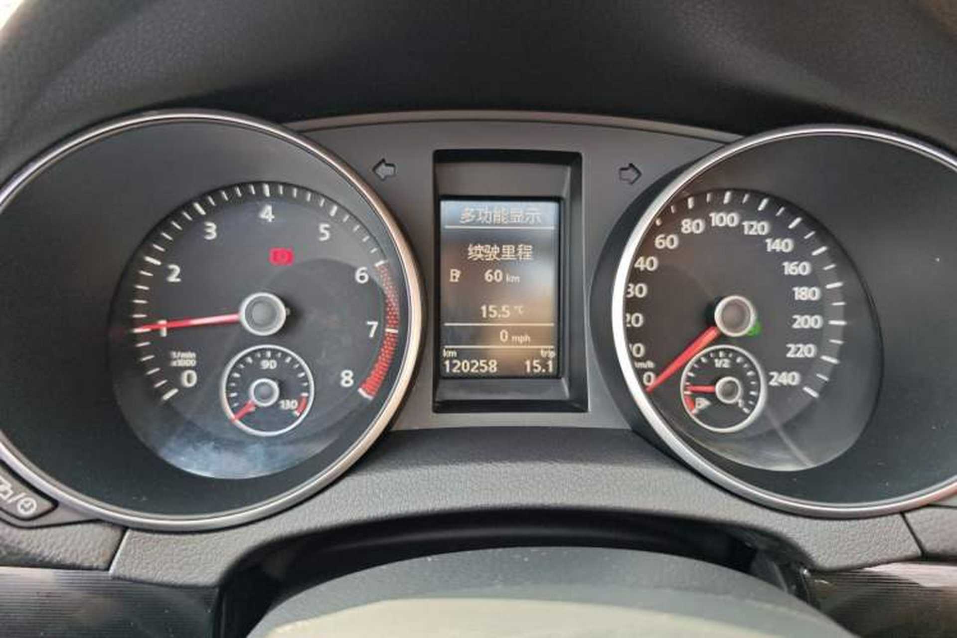 Used Volkswagen Golf 2012 1.4TSI Luxury Convertible Edition Instrument Cluster