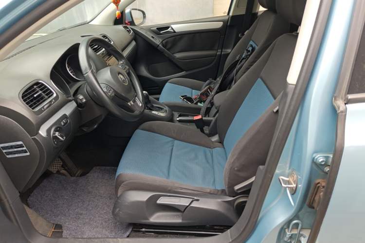 Used Volkswagen Golf 2012 1.4 TSI BlueMotion Edition Left Front Seat