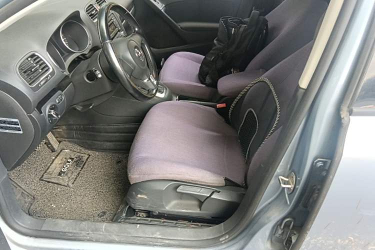 Used Volkswagen Golf 2012 1.6L Automatic Comfort Model Left Front Seat