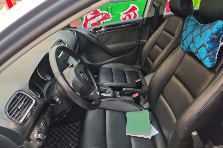 Used Volkswagen Golf 2012 1.4 TSI Automatic Comfort Edition Left Front Seat