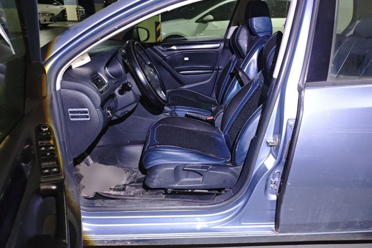 Used Volkswagen Golf 2012 1.6L Automatic Comfort Model Left Front Seat