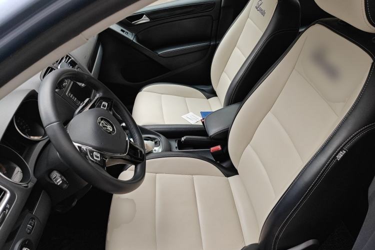 Used Volkswagen Golf 2012 1.6L Automatic Comfort Model Left Front Seat