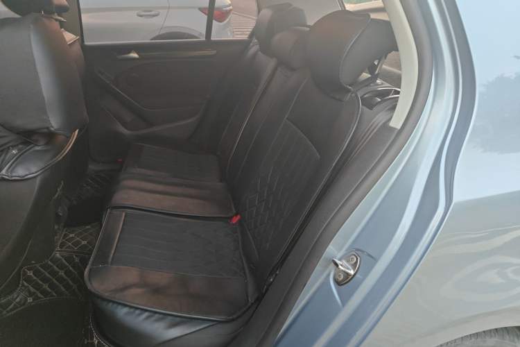 Used Volkswagen Golf 2012 1.4 TSI Manual Comfort Edition Left Rear Seat