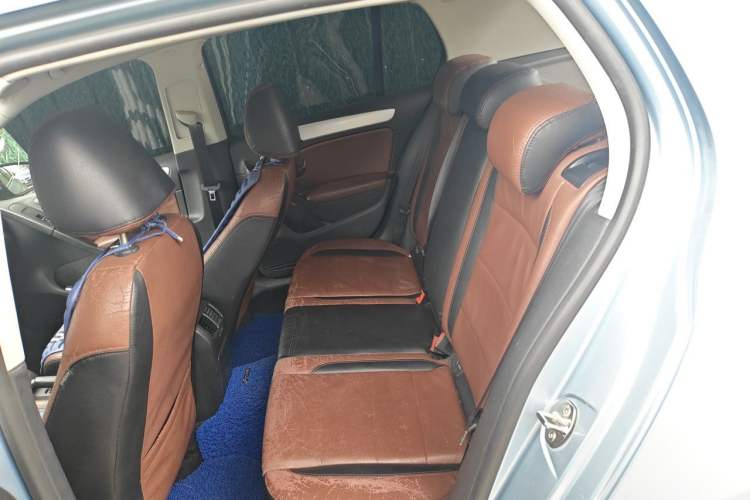 Used Volkswagen Golf 2012 1.4 TSI BlueMotion Edition Left Rear Seat