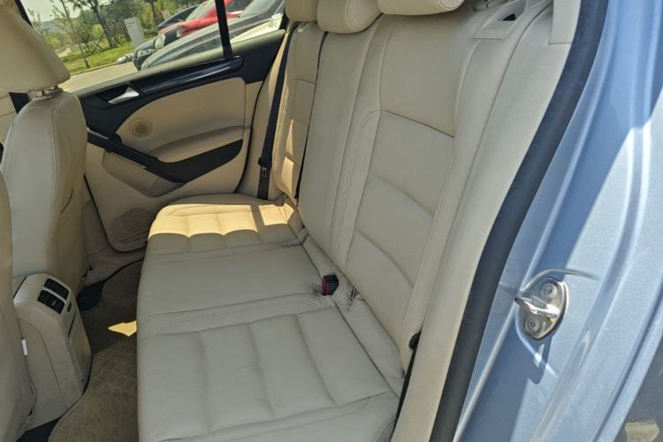 Used Volkswagen Golf 2012 1.4 TSI Automatic Comfort Edition Left Rear Seat
