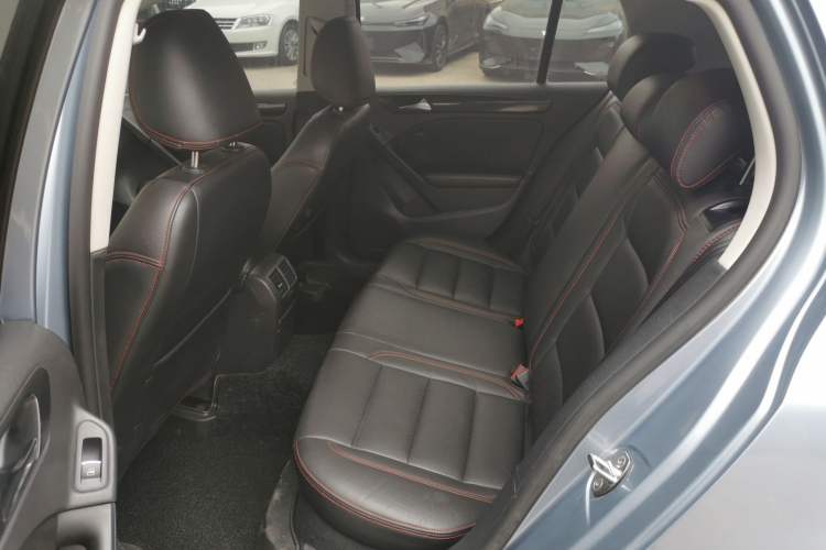Used Volkswagen Golf 2012 1.4 TSI Automatic Comfort Edition Left Rear Seat