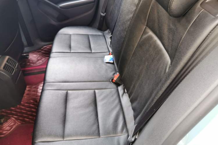 Used Volkswagen Golf 2012 1.4 TSI BlueMotion Edition Left Rear Seat