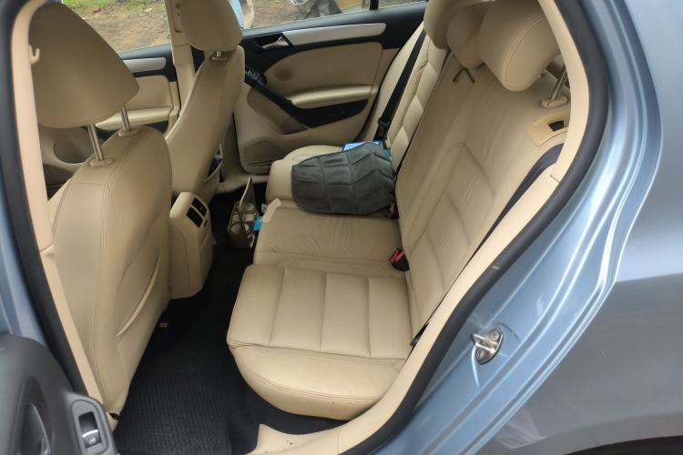 Used Volkswagen Golf 2012 1.4TSI Automatic Luxury Edition Left Rear Seat