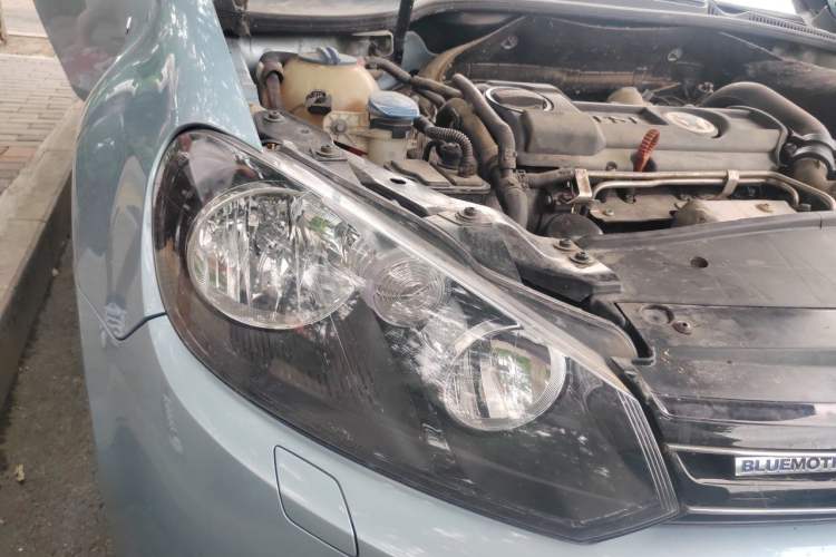 Used Volkswagen Golf 2012 1.4 TSI BlueMotion Edition Right Front Headlight