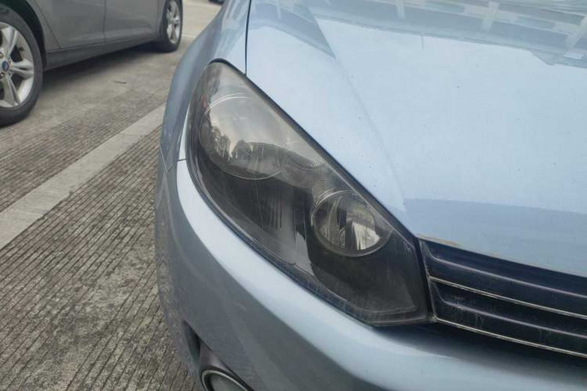 Used Volkswagen Golf 2012 1.6 Manual Comfort Edition Right Front Headlight