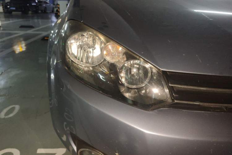 Used Volkswagen Golf 2012 1.4 TSI Automatic Comfort Edition Right Front Headlight
