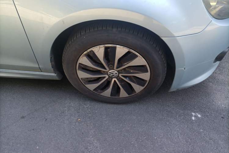 Used Volkswagen Golf 2012 1.4 TSI BlueMotion Edition Right Front Wheel Hub