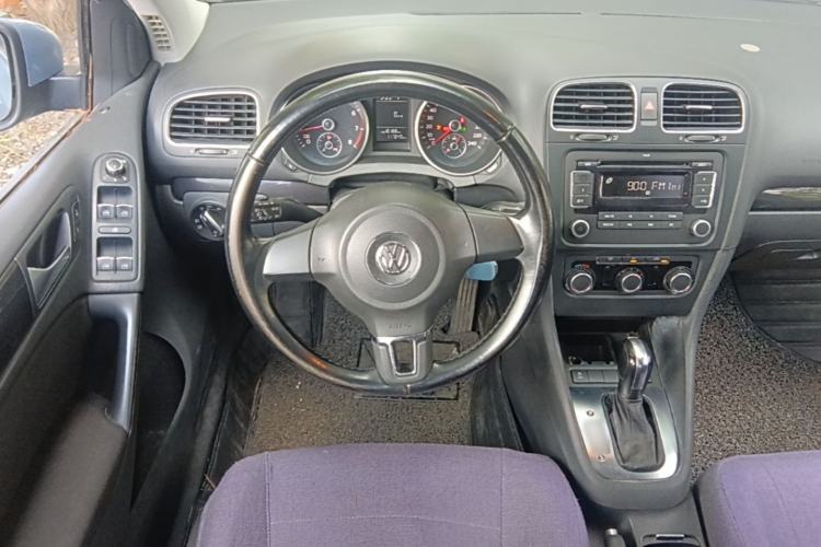 Used Volkswagen Golf 2012 1.6L Automatic Comfort Model Steering Wheel