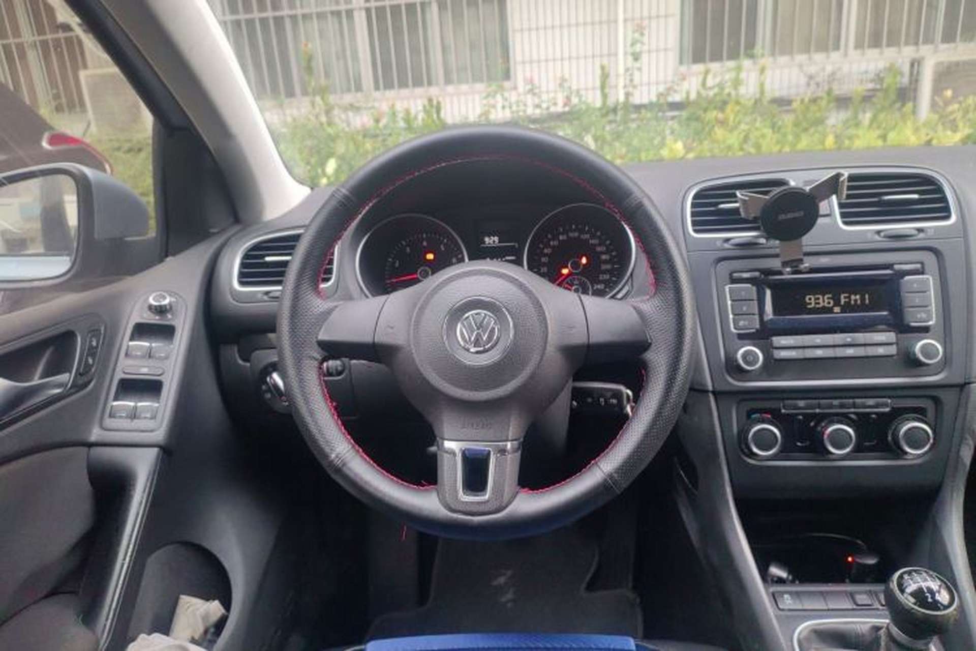Used Volkswagen Golf 2012 1.6 Manual Comfort Edition Steering Wheel