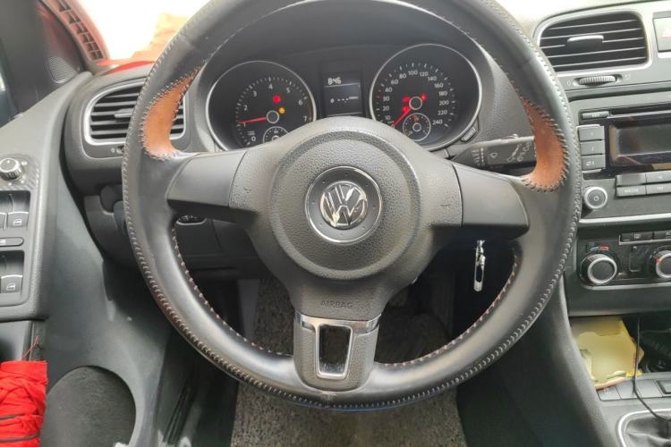 Used Volkswagen Golf 2012 1.6 Manual Comfort Edition Steering Wheel