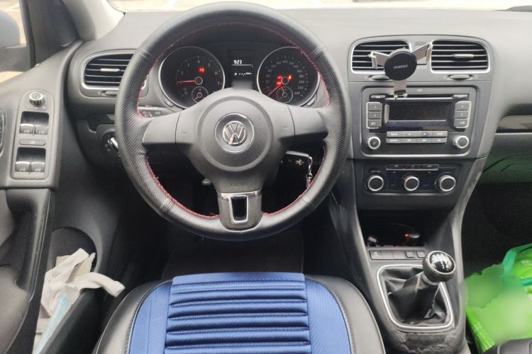 Used Volkswagen Golf 2012 1.6 Manual Comfort Edition Steering Wheel