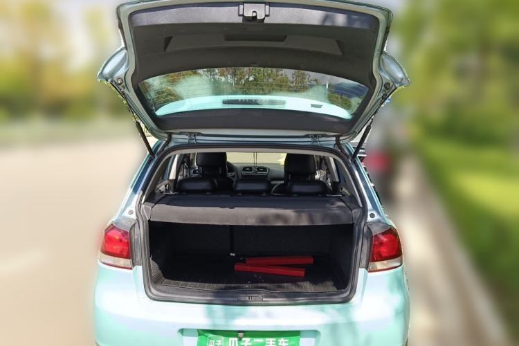 Used Volkswagen Golf 2012 1.4 TSI Automatic Comfort Edition Trunk