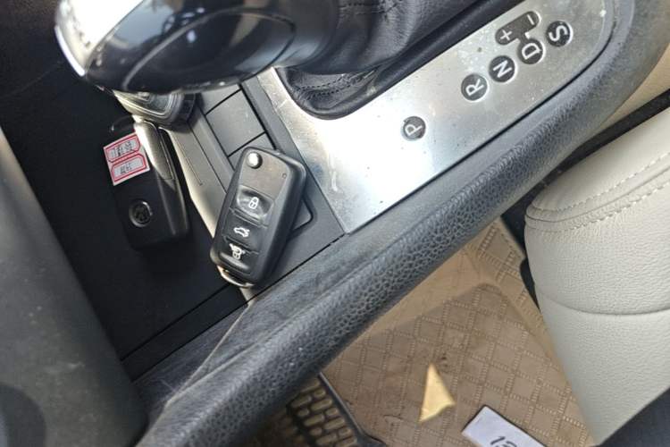 Used Volkswagen Golf 2012 1.4 TSI Automatic Comfort Edition Vehicle Key