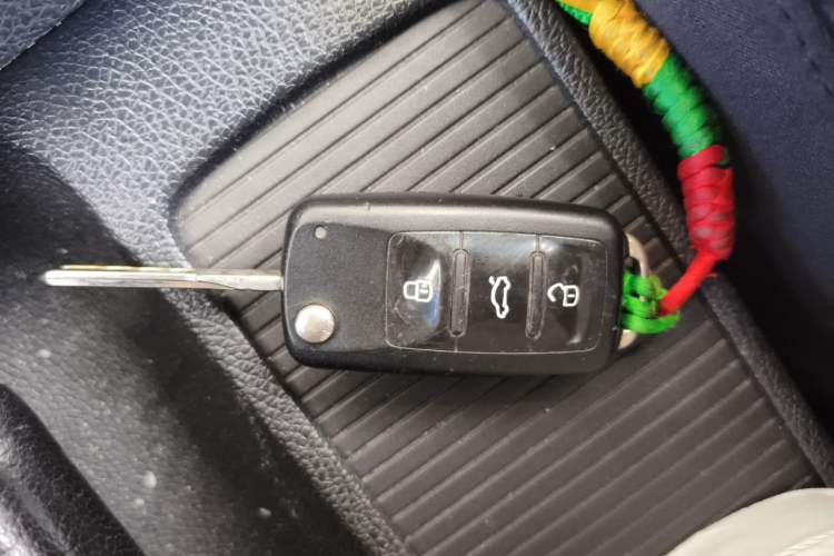 Used Volkswagen Golf 2012 1.4TSI Automatic Luxury Edition Vehicle Key