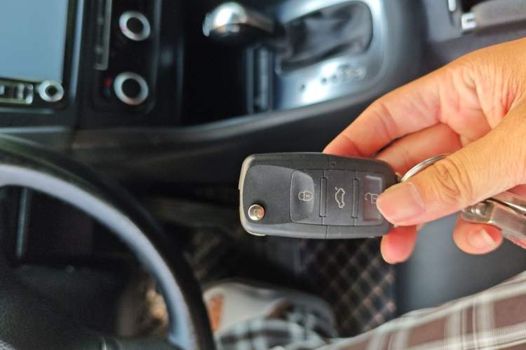 Used Volkswagen Golf 2012 1.4 TSI Automatic Comfort Edition Vehicle Key