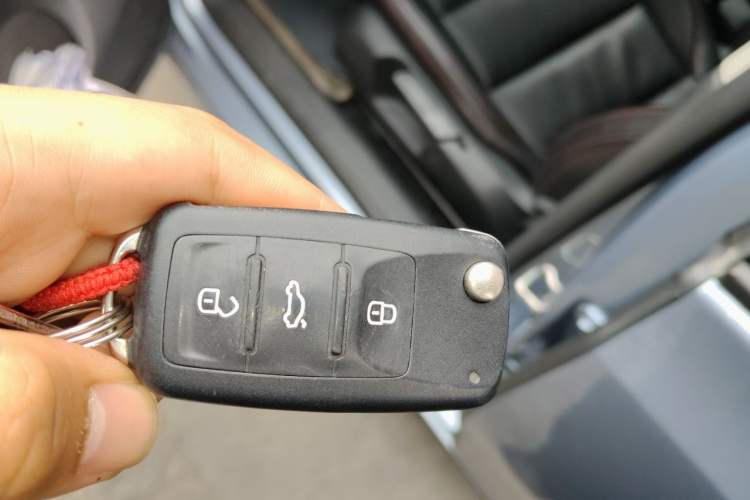 Used Volkswagen Golf 2012 1.4 TSI Automatic Comfort Edition Vehicle Key
