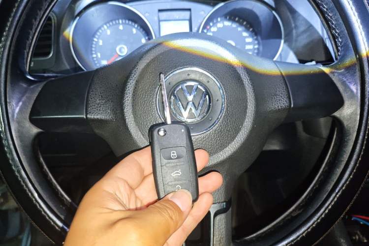 Used Volkswagen Golf 2012 1.6L Automatic Comfort Model Vehicle Key