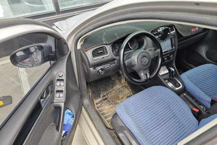 Used Volkswagen Golf 2012 1.6L Automatic Comfort Model Driver Seat