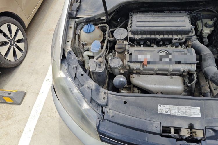 Used Volkswagen Golf 2012 1.6L Automatic Comfort Model Engine Bay Right