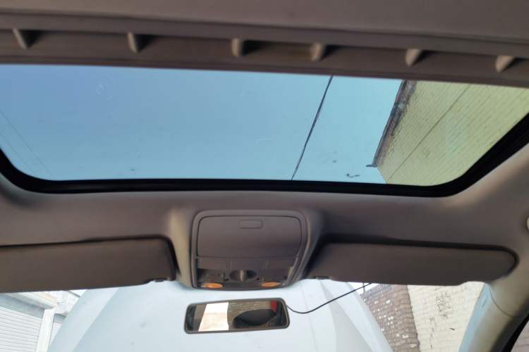 Used Volkswagen Golf 2012 1.4 TSI Automatic Comfort Edition Headliner