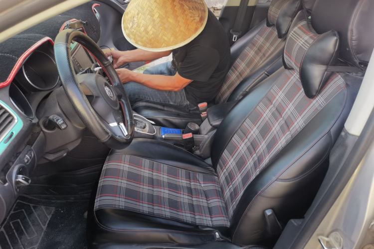 Used Volkswagen Golf 2012 1.4 TSI Automatic Comfort Edition Left Front Seat