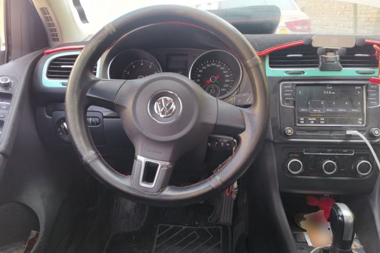 Used Volkswagen Golf 2012 1.4 TSI Automatic Comfort Edition Steering Wheel