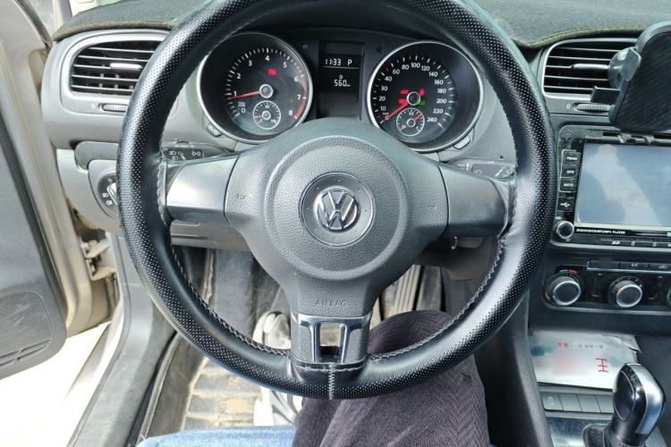 Used Volkswagen Golf 2012 1.6L Automatic Comfort Model Steering Wheel