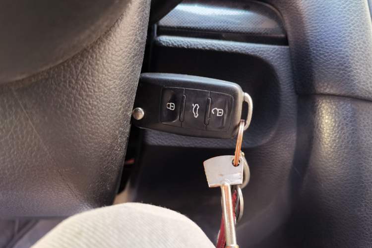 Used Volkswagen Golf 2012 1.4 TSI Automatic Comfort Edition Vehicle Key