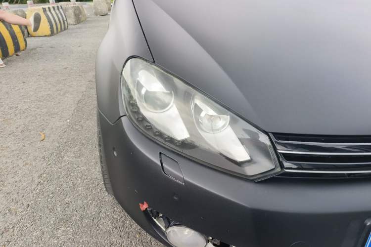 Used Volkswagen Golf 2012 1.4TSI Luxury Convertible Edition Right Front Headlight