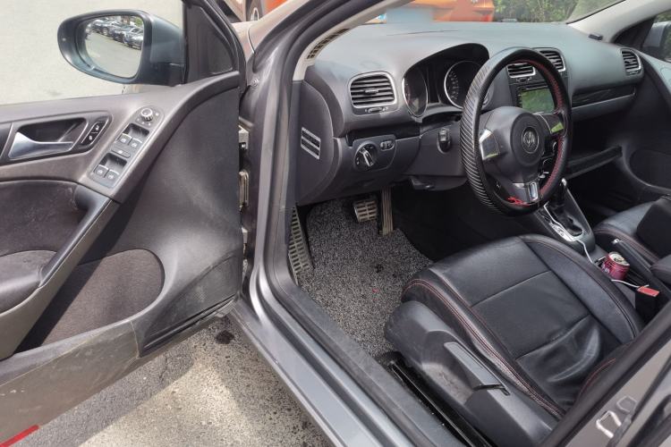 Used Volkswagen Golf 2012 1.4 TSI Automatic Comfort Edition Driver Seat