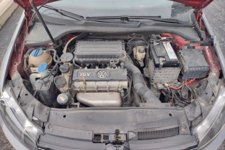 Used Volkswagen Golf 2012 1.6L Automatic Comfort Model Engine Bay
