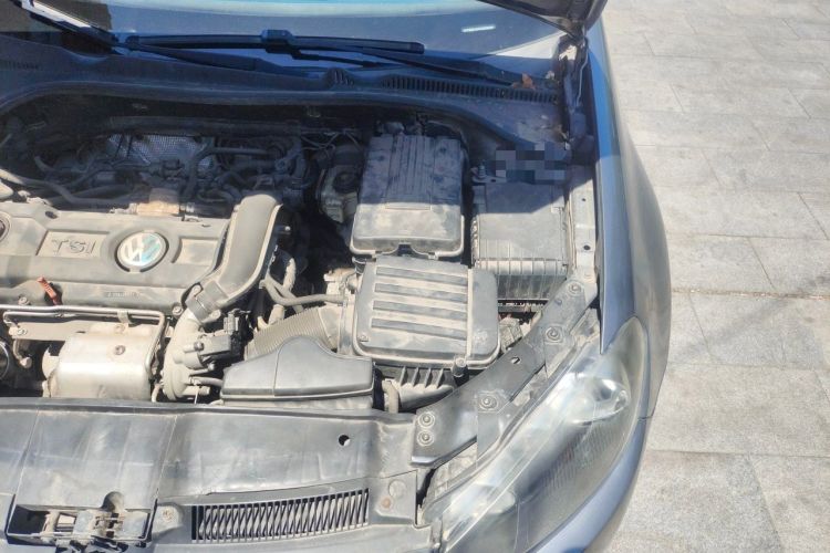 Used Volkswagen Golf 2012 1.4TSI Automatic Luxury Edition Engine Bay Left