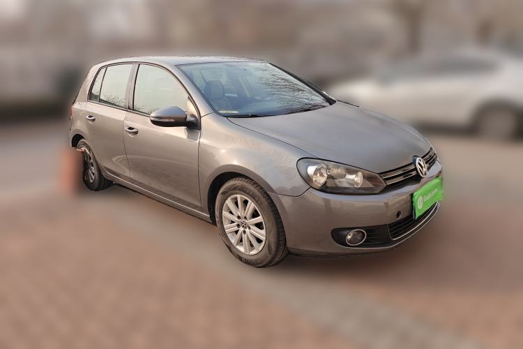 Used Volkswagen Golf 2012 1.6 Manual Fashion Edition Front Right 45 Deg