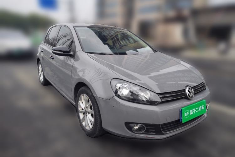 Used Volkswagen Golf 2012 1.6L Automatic Comfort Model Front Right 45 Deg