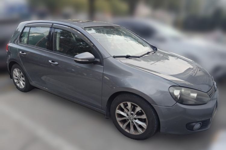 Used Volkswagen Golf 2012 1.6 Manual Comfort Edition Front Right 45 Deg