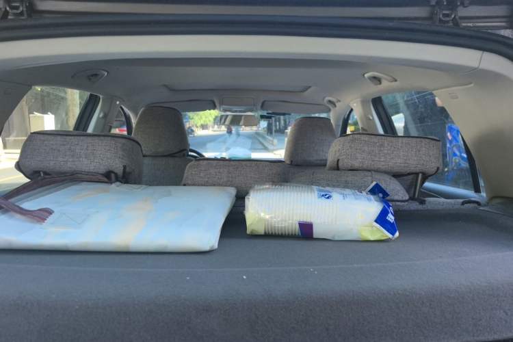 Used Volkswagen Golf 2012 1.6 Manual Comfort Edition Headliner