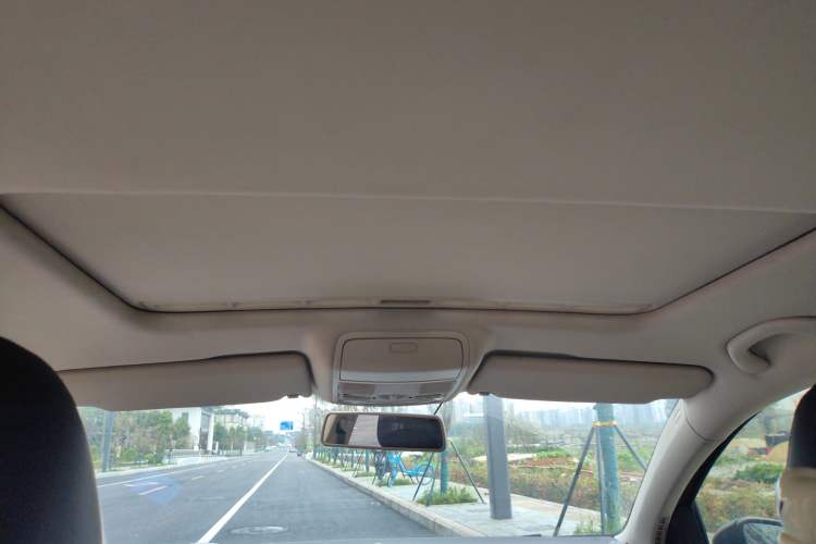 Used Volkswagen Golf 2012 1.6L Automatic Comfort Model Headliner