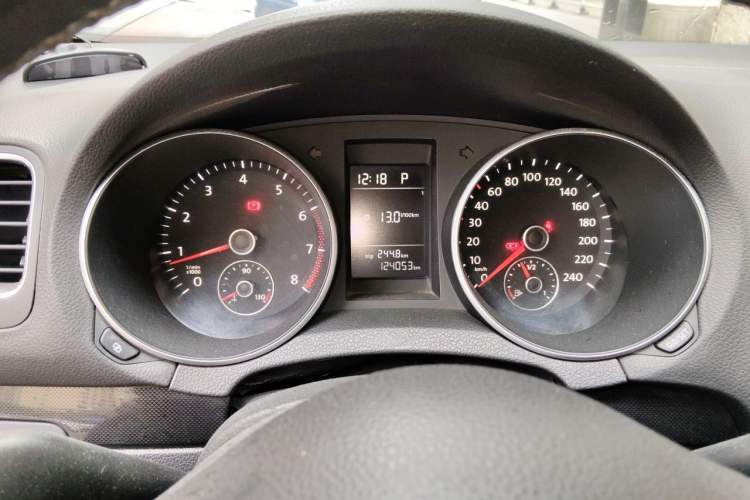 Used Volkswagen Golf 2012 1.4 TSI Automatic Comfort Edition Instrument Cluster