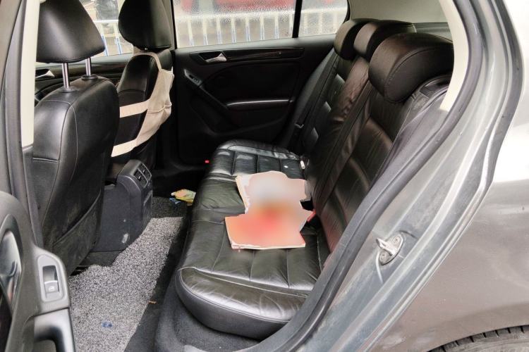Used Volkswagen Golf 2012 1.4 TSI Automatic Comfort Edition Left Rear Seat