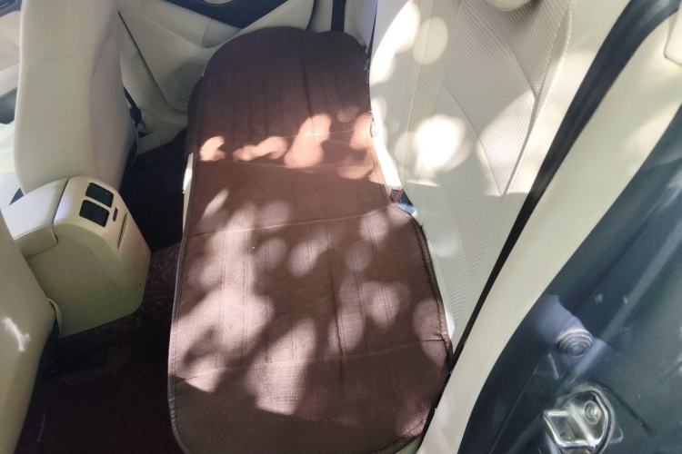 Used Volkswagen Golf 2012 1.6 Manual Comfort Edition Left Rear Seat