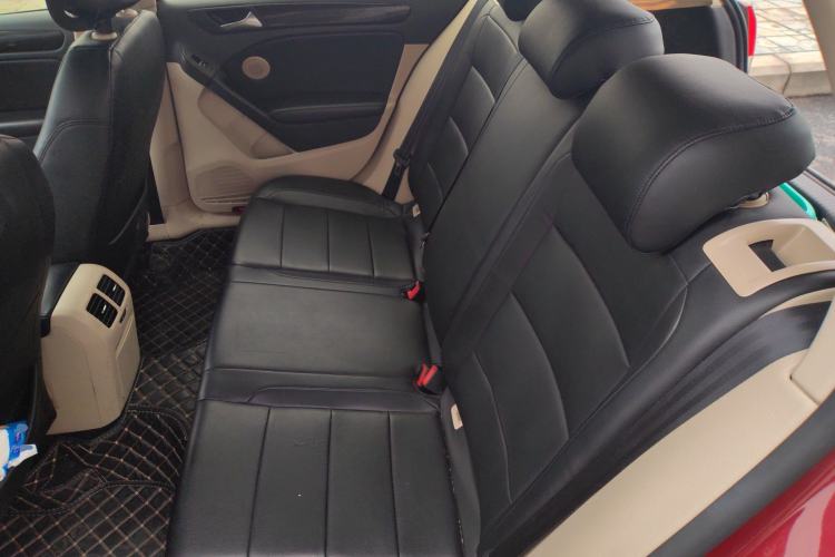 Used Volkswagen Golf 2012 1.6L Automatic Comfort Model Left Rear Seat