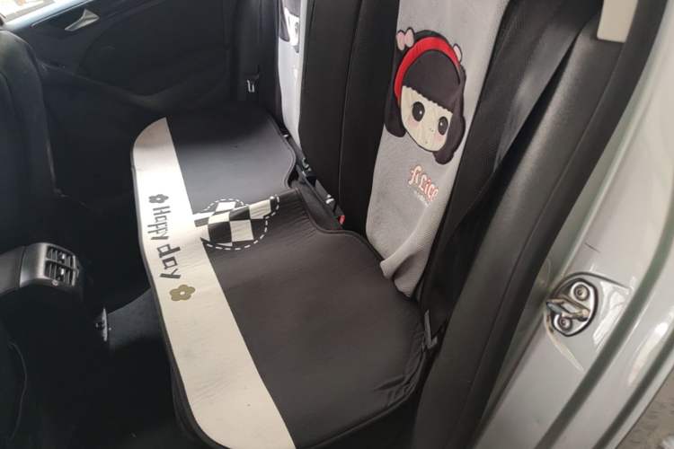 Used Volkswagen Golf 2012 1.6L Automatic Comfort Model Left Rear Seat