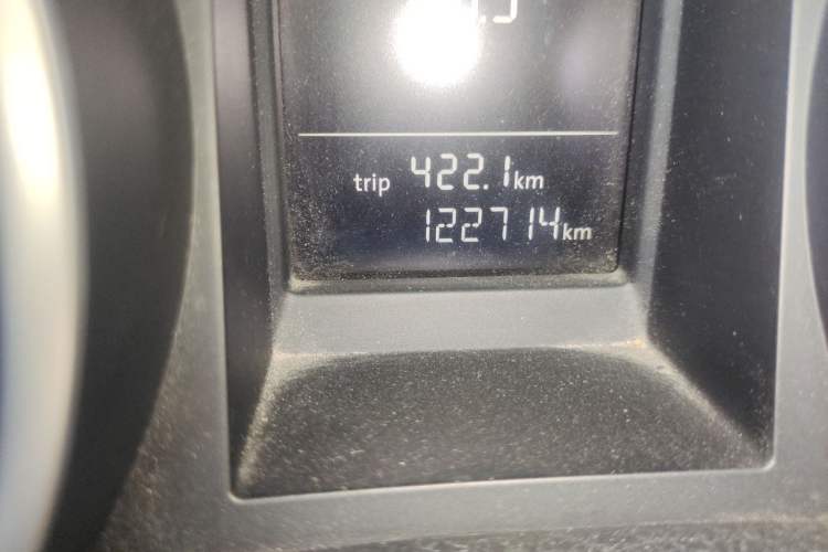 Used Volkswagen Golf 2012 1.4TSI Automatic Luxury Edition Odometer Close Up